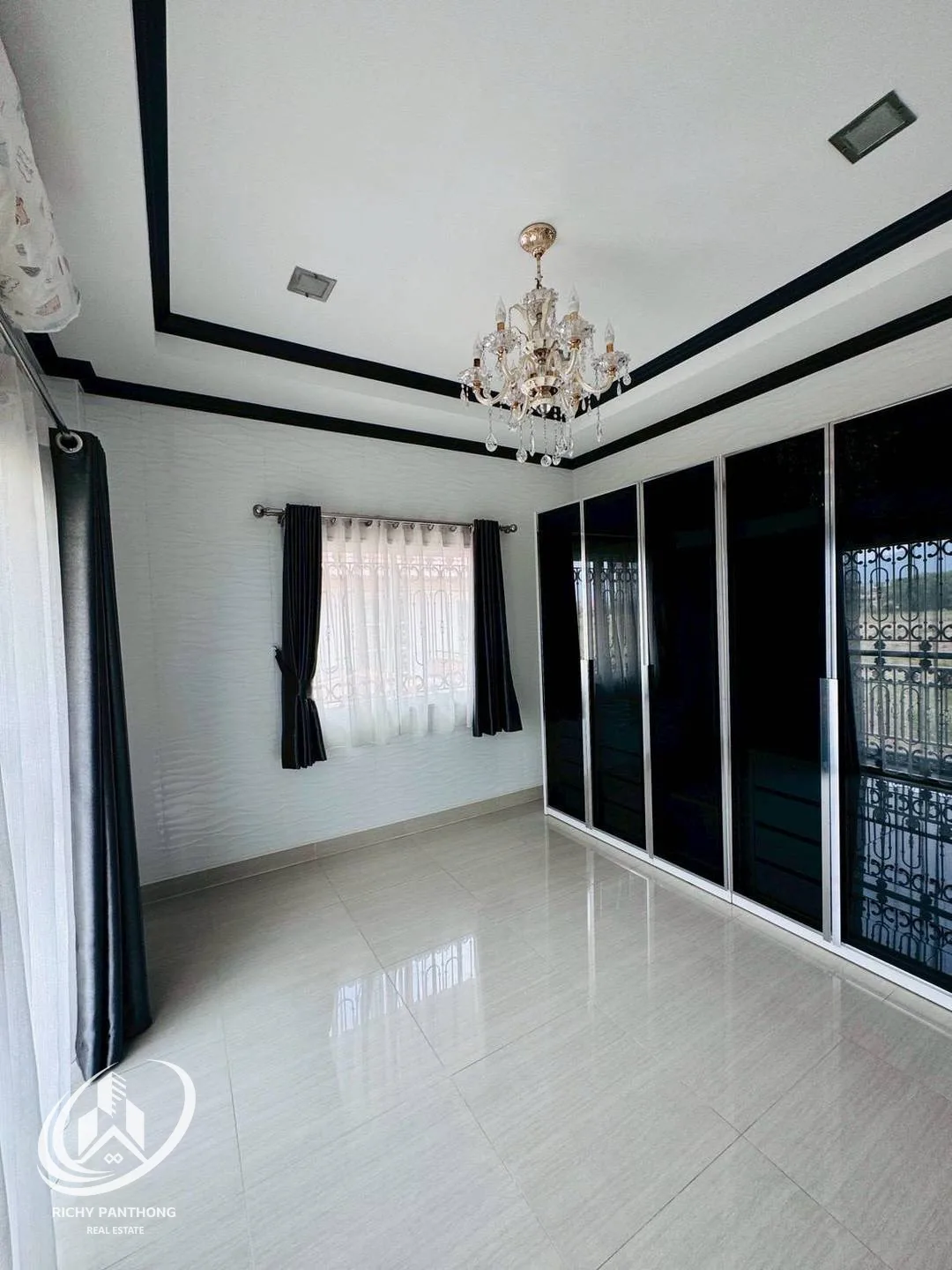 ขาย / ให้เช่า บ้านเดี่ยว 2 ชั้น โครงการหมู่บ้านแกรนด์เซ็นทรัล 4 อ.บ้านบึง จ.ชลบุรี - 11