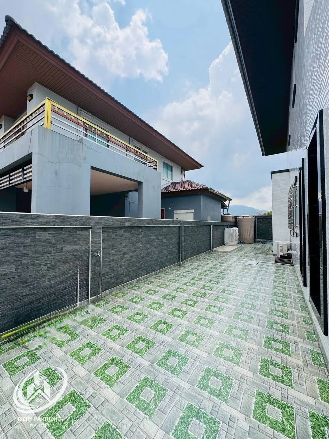 ขาย / ให้เช่า บ้านเดี่ยว 2 ชั้น โครงการหมู่บ้านแกรนด์เซ็นทรัล 4 อ.บ้านบึง จ.ชลบุรี - 17