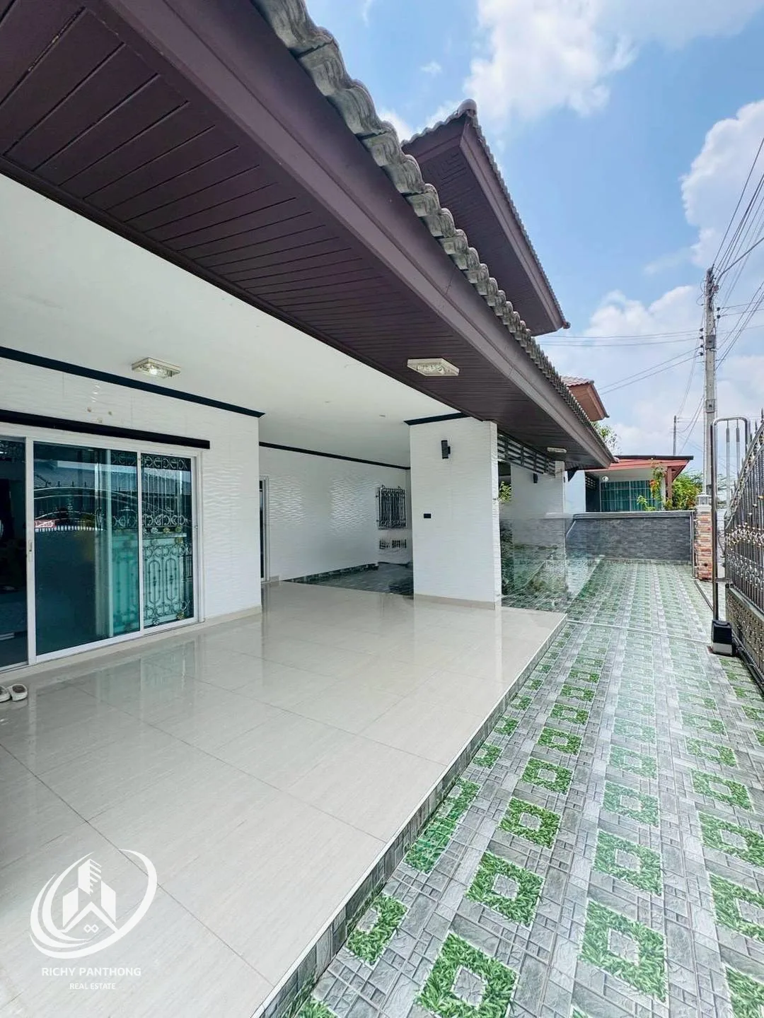 ขาย / ให้เช่า บ้านเดี่ยว 2 ชั้น โครงการหมู่บ้านแกรนด์เซ็นทรัล 4 อ.บ้านบึง จ.ชลบุรี - 19